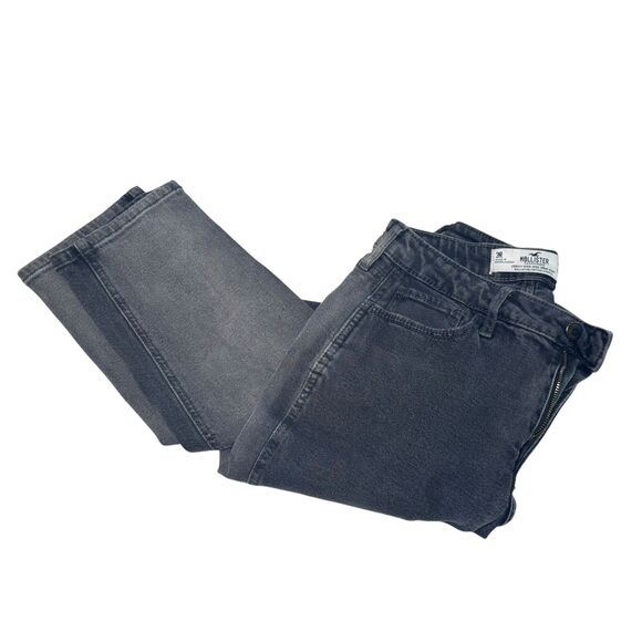 Hollister Curvy High-Rise Mom Jean- 3R/ W26 L27 - Picture 6 of 9